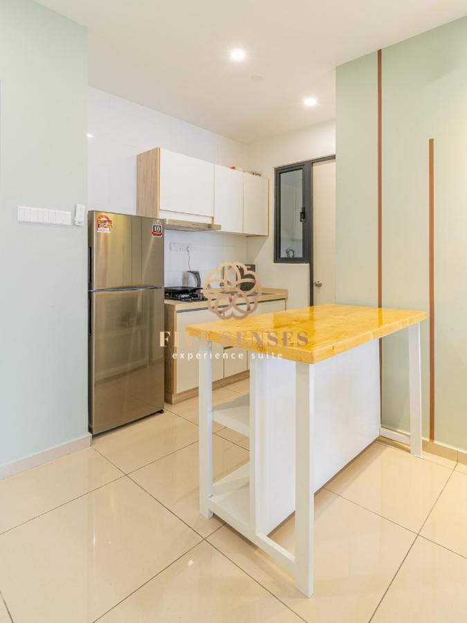Kenwingston Avenue By Five Senses Apartment Куала Лумпур Екстериор снимка